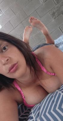 Latina Milf Dani